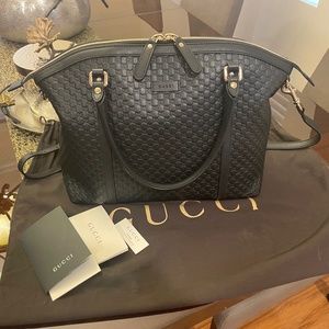 Authentic Black Gucci Dome Microguccissima Medium Handbag